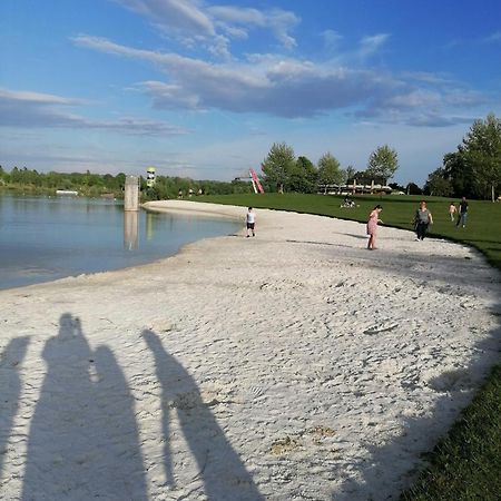 Ferienwohnung Schuhmann Mit Wintergarten Und Garten Therme Aquapulco Und Ikuna Erlebnispark, Zoo Schmiding 20 Min Mit Auto Entfernt Ab 3 Naechte Buchbar Hinzenbach Zewnętrze zdjęcie