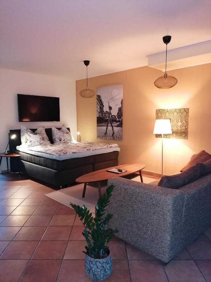 Ferienwohnung Schuhmann Mit Wintergarten Und Garten Therme Aquapulco Und Ikuna Erlebnispark, Zoo Schmiding 20 Min Mit Auto Entfernt Ab 3 Naechte Buchbar Hinzenbach Zewnętrze zdjęcie